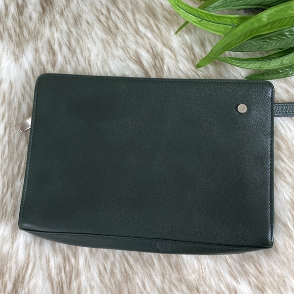 Burberry Clutch - Picture 3 of 14